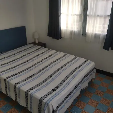 Maison De A 200m De La Avec Jardin, Pour 5 Pers. A - Fr-1-540-181